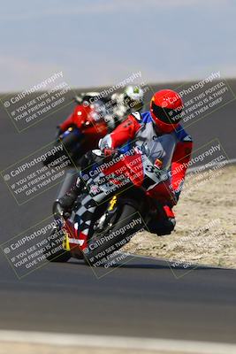 media/Jul-19-2025-TrackDaz (Sat) [[ff1509a44a]]/A Group/11am (Turn 2)/